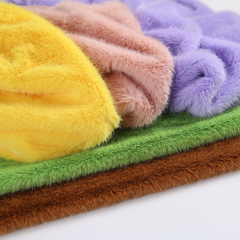 High Low Pile Faux Plush Fabri - Sewing recension och pris