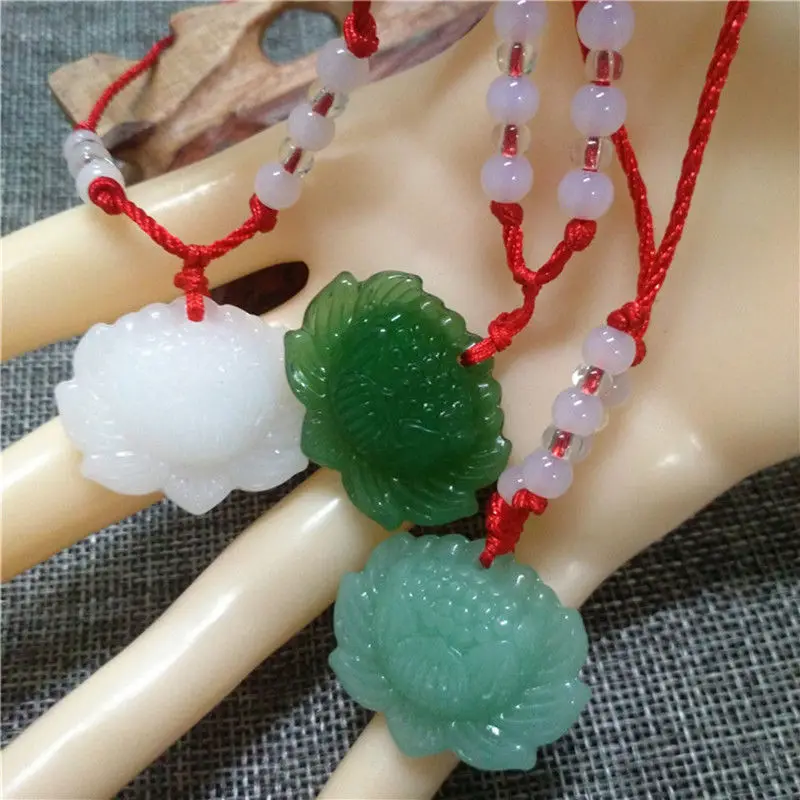 Natural Green Jade Lotus Penda - Beading recension och pris
